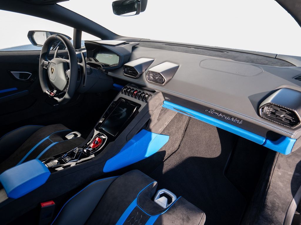 Lamborghini Huracán 2025