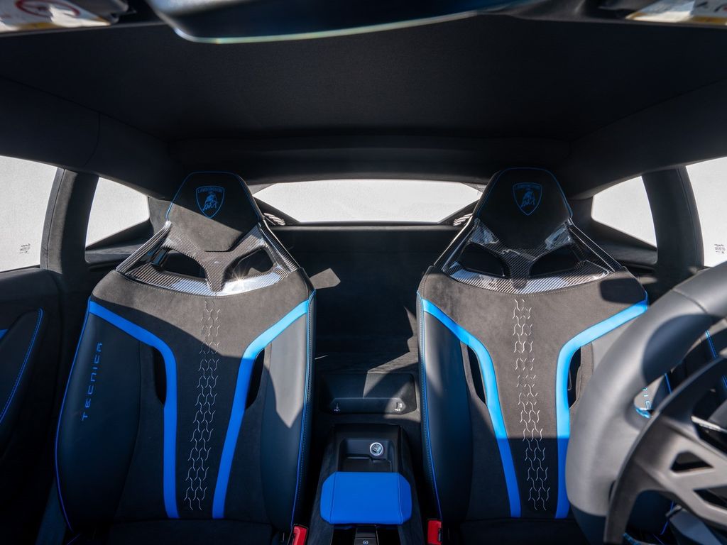 Lamborghini Huracán 2025