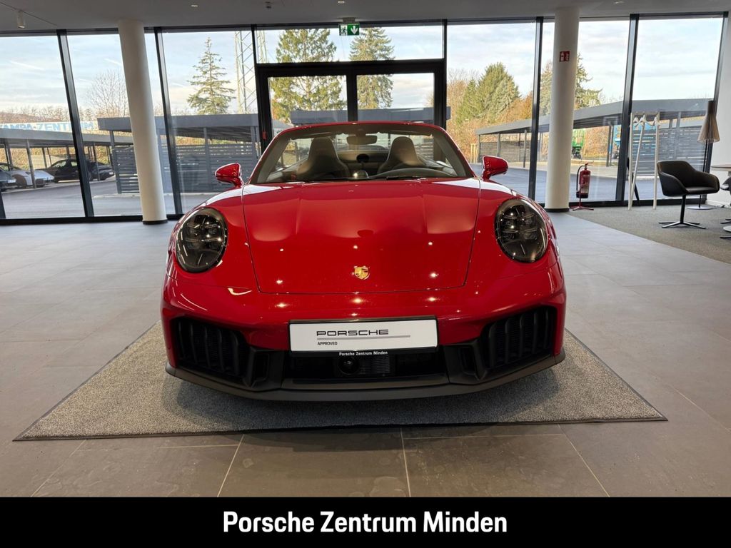 Porsche 992 2025