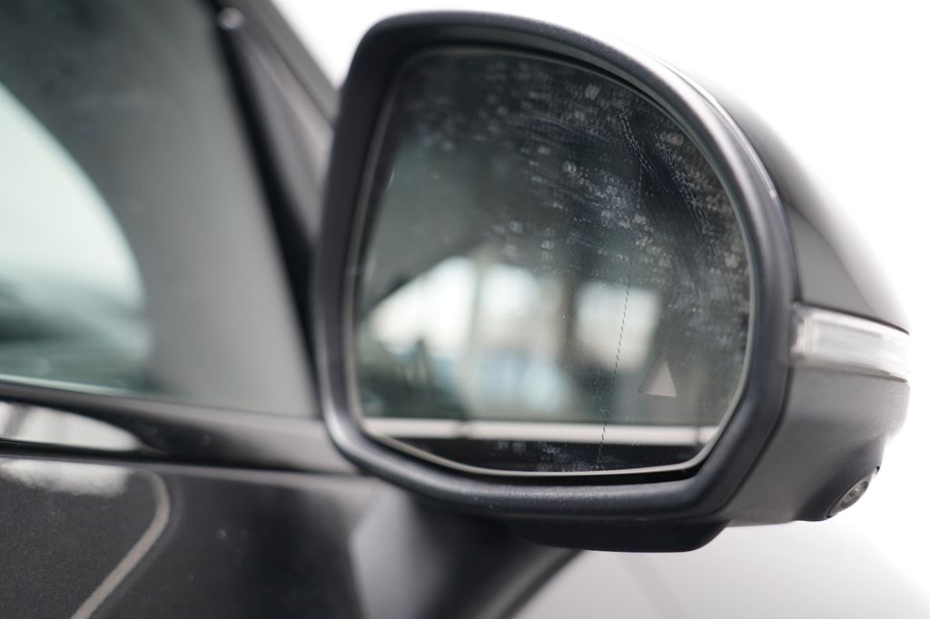 Mercedes-Benz GLC 300 2024