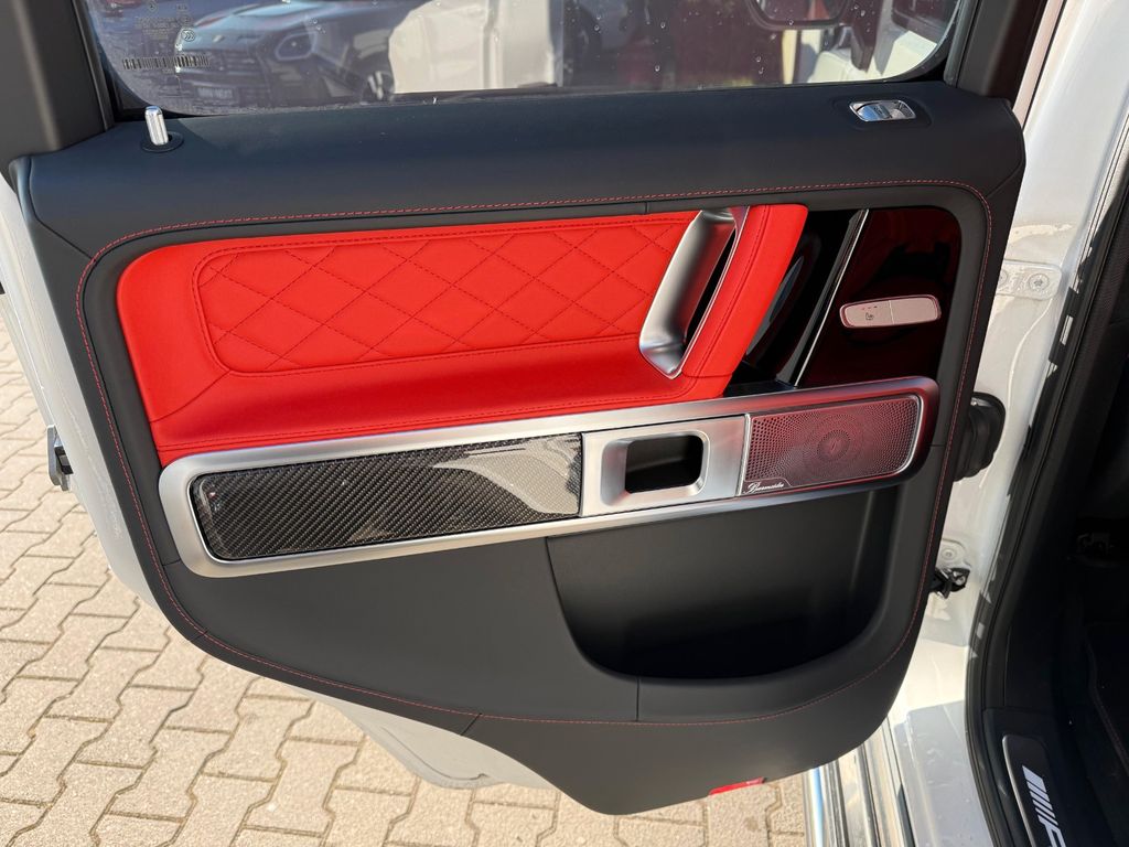 Mercedes-Benz G 63 AMG 2025