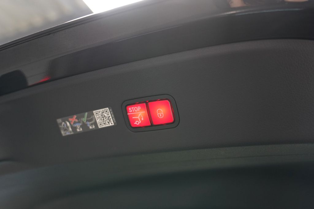 Mercedes-Benz GLC 300 2024