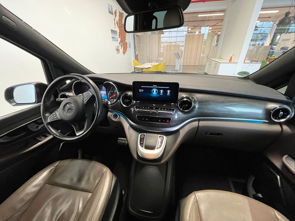 Mercedes-Benz V 300 2022