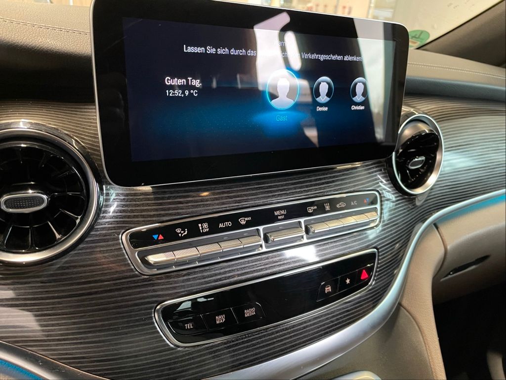 Mercedes-Benz V 300 2022