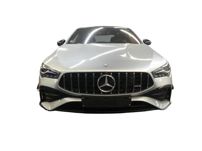 Mercedes-Benz CLA 35 AMG 2024