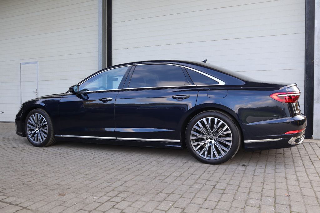 Audi A8 2023