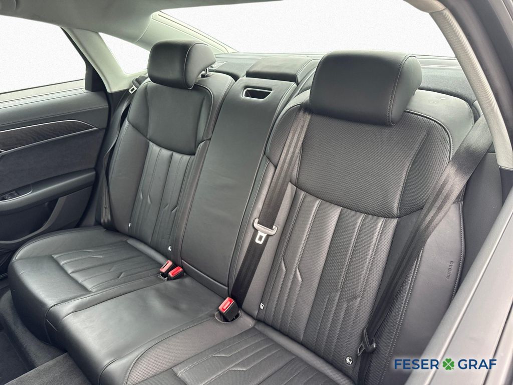 Audi A8 2023