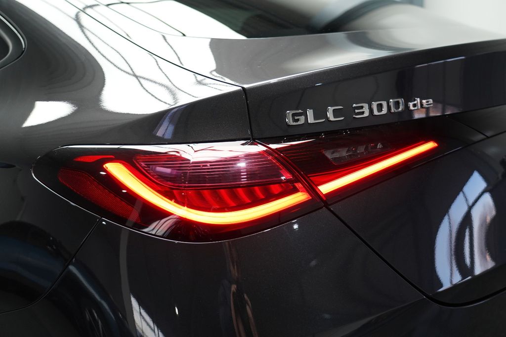 Mercedes-Benz GLC 300 2024