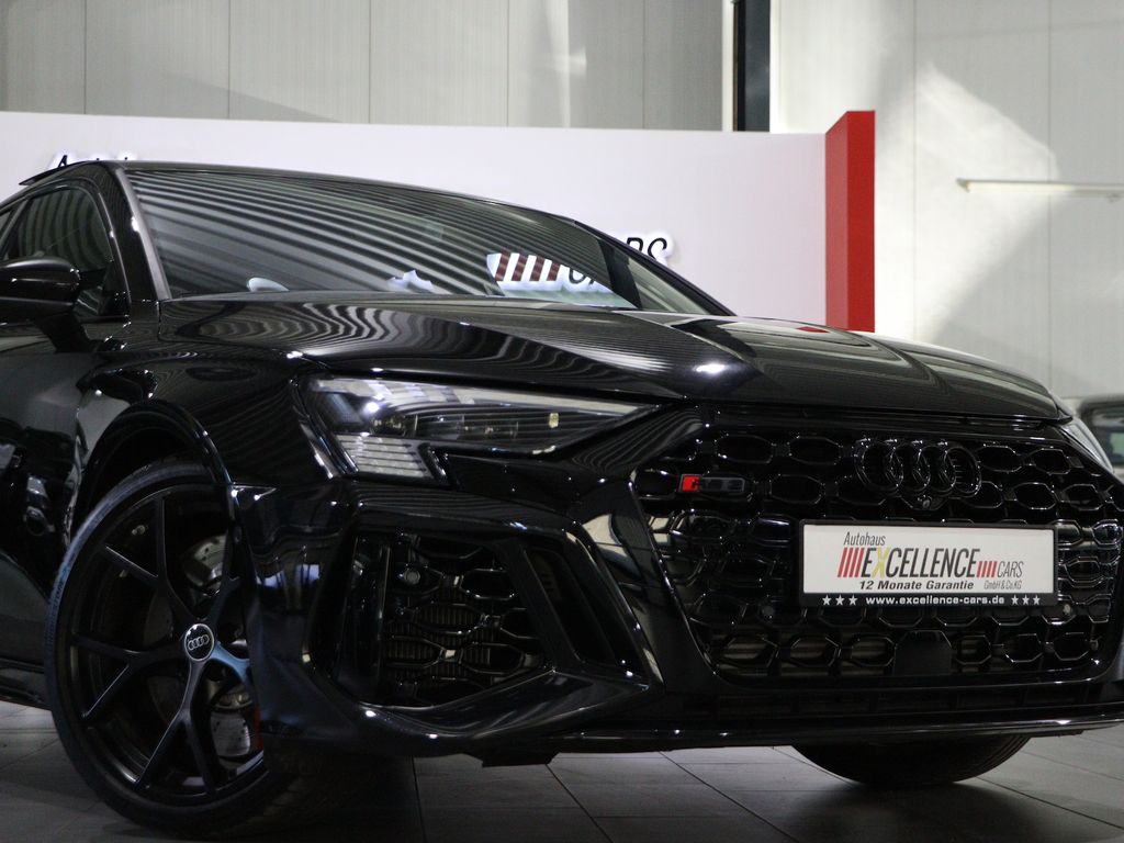 Audi RS3 2024