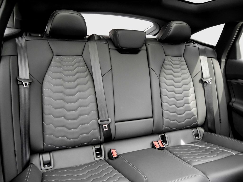 Audi A6 e-tron 2025
