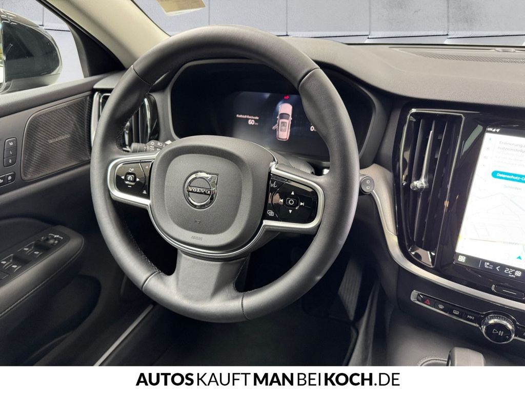 Volvo V60 2025