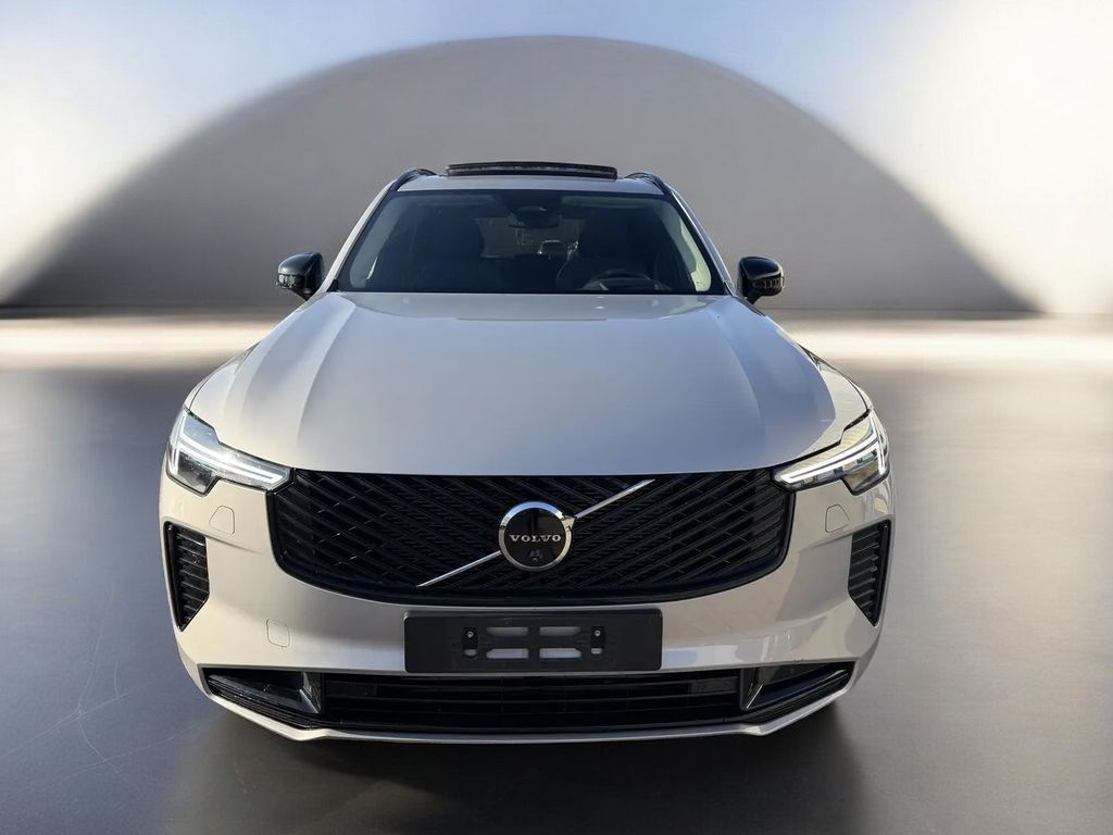Volvo XC90 2025