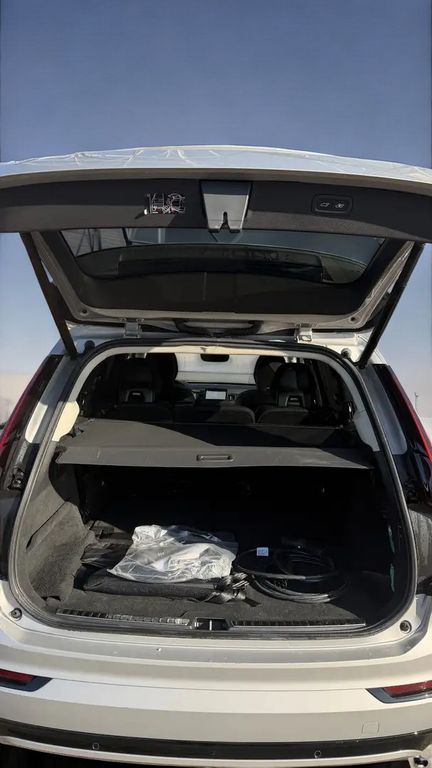 Volvo XC90 2025