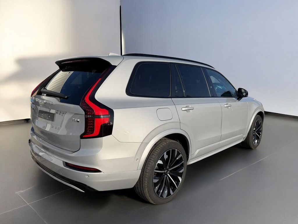 Volvo XC90 2025