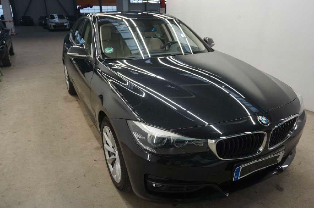 BMW 320 Gran Turismo 2019