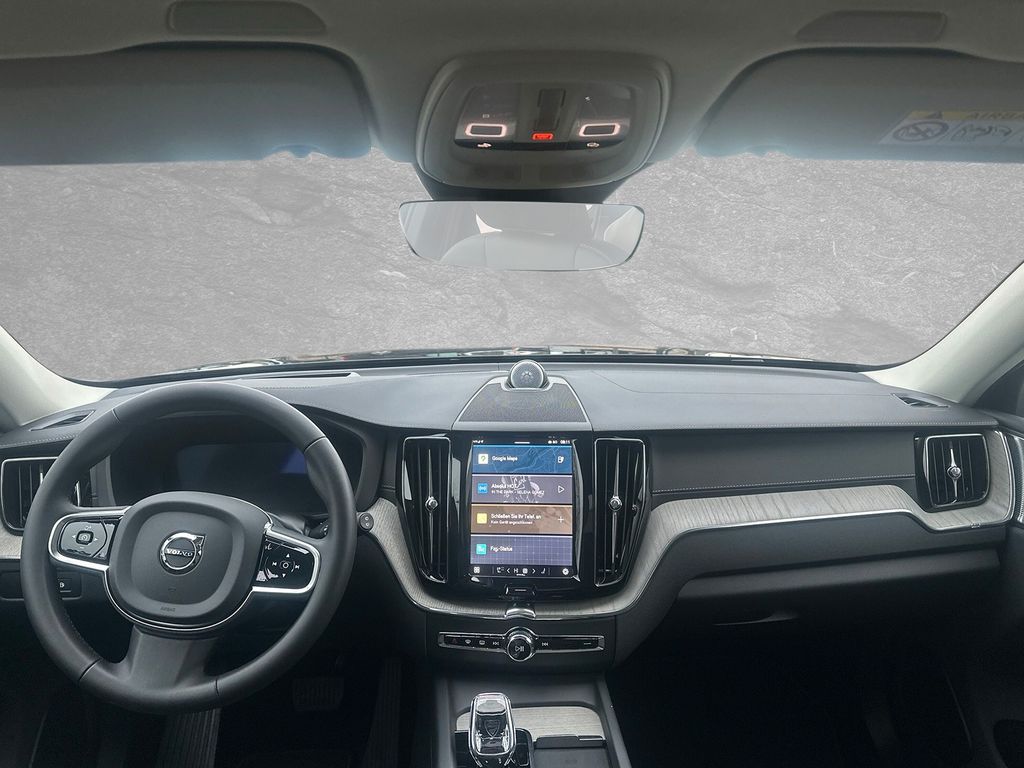 Volvo XC60 2025