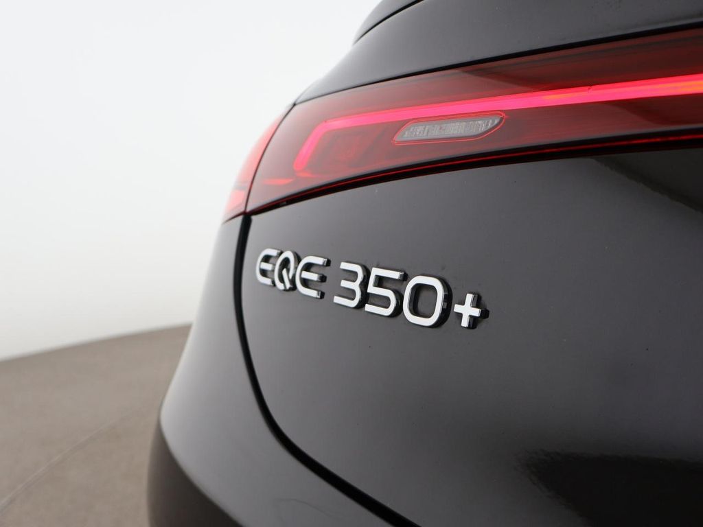 Mercedes-Benz EQE 2022