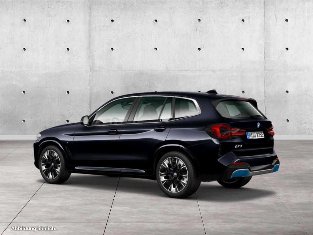 BMW iX3 2022