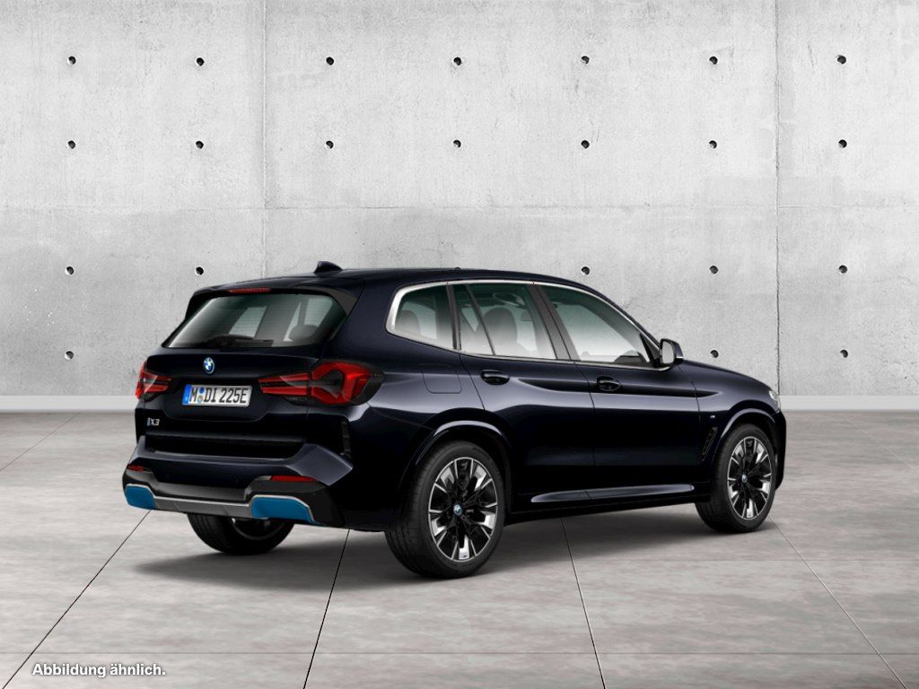 BMW iX3 2022
