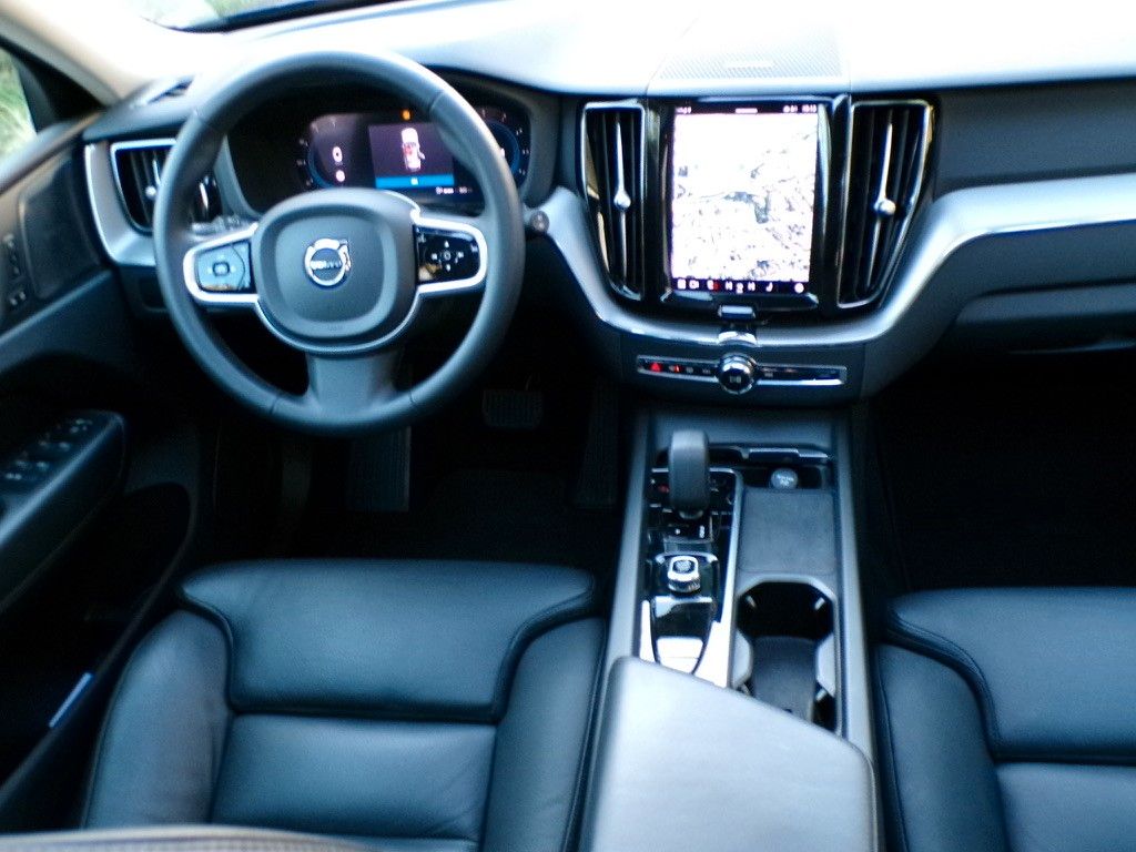 Volvo XC60 2022