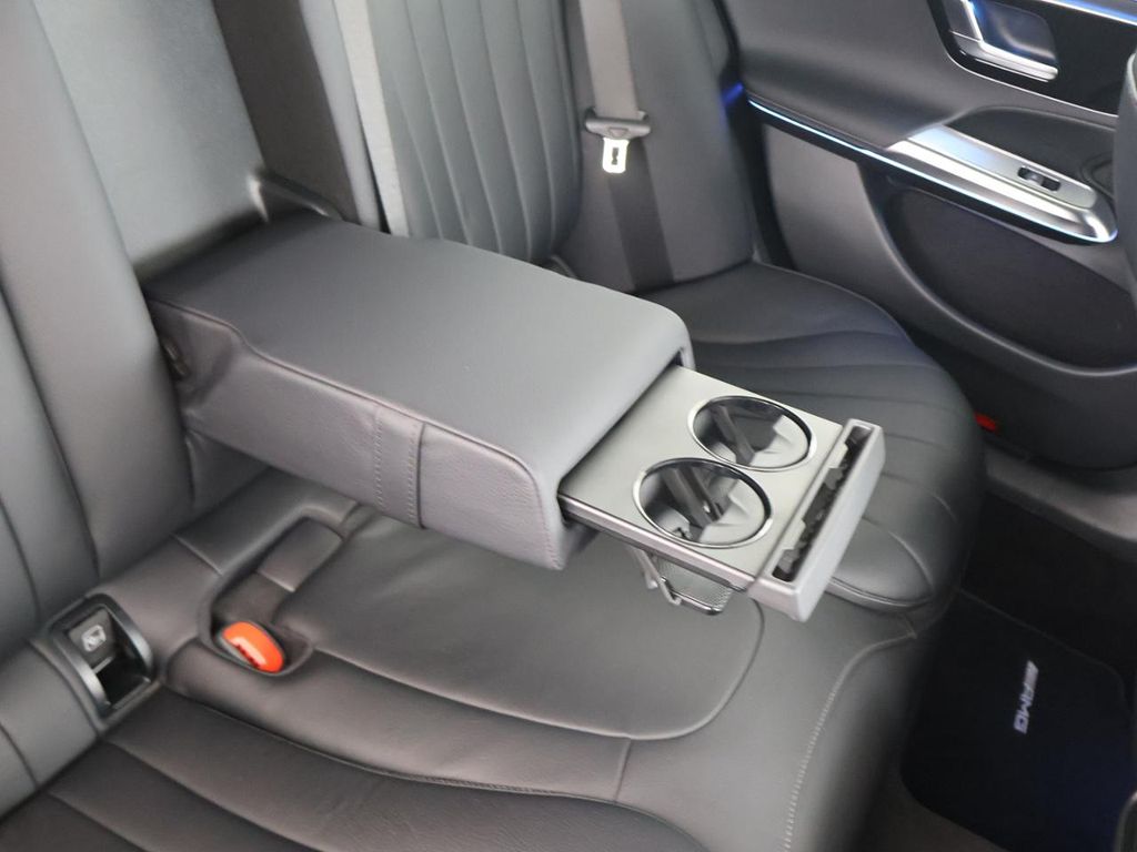 Mercedes-Benz E 300 2024