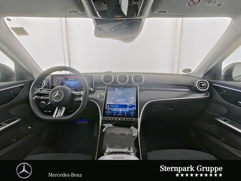 Mercedes-Benz C 300 2025