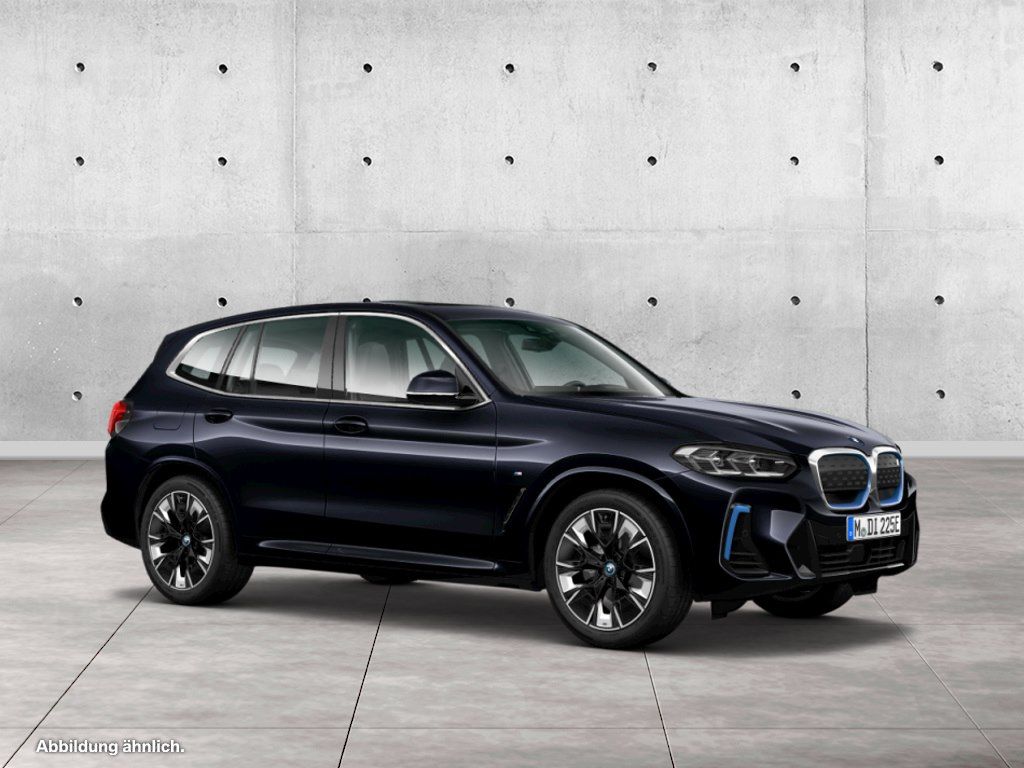 BMW iX3 2022