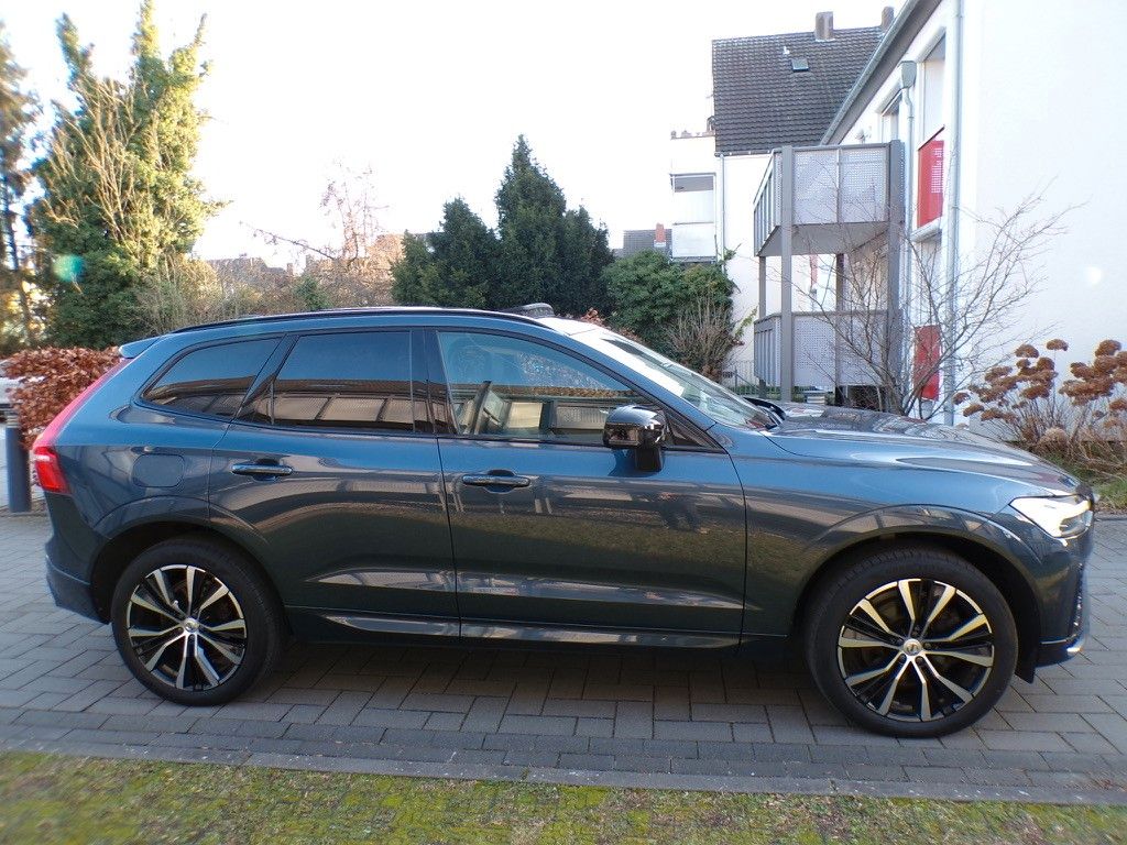 Volvo XC60 2022