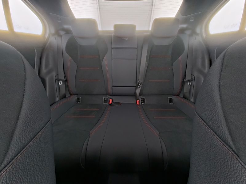 Mercedes-Benz A 250 2024