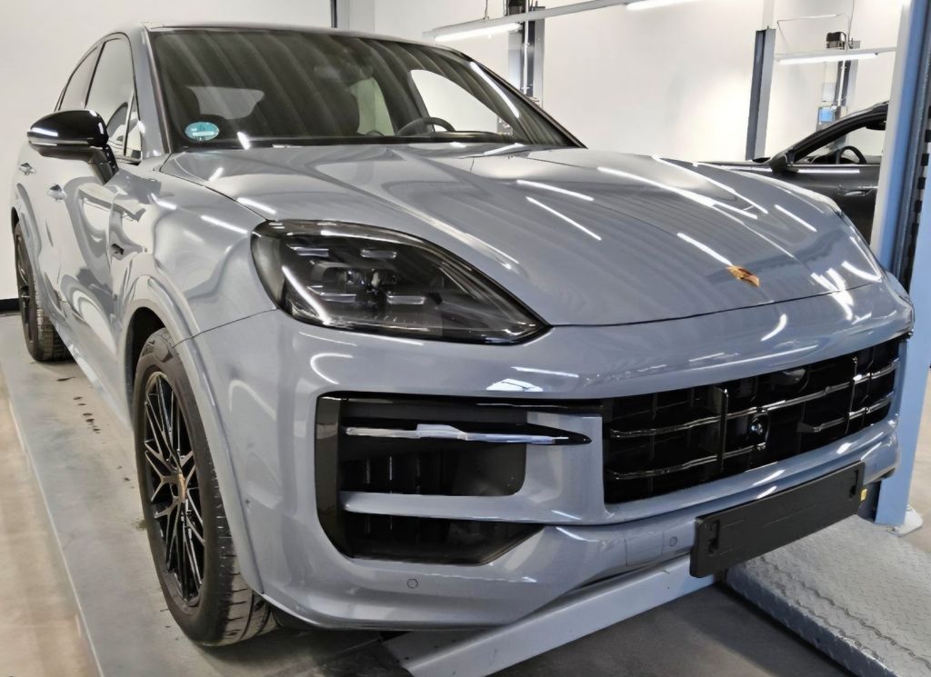 Porsche Cayenne 2024