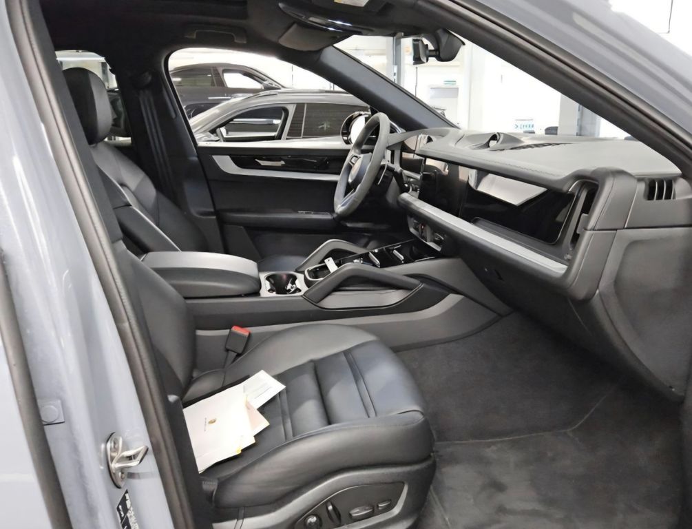 Porsche Cayenne 2024