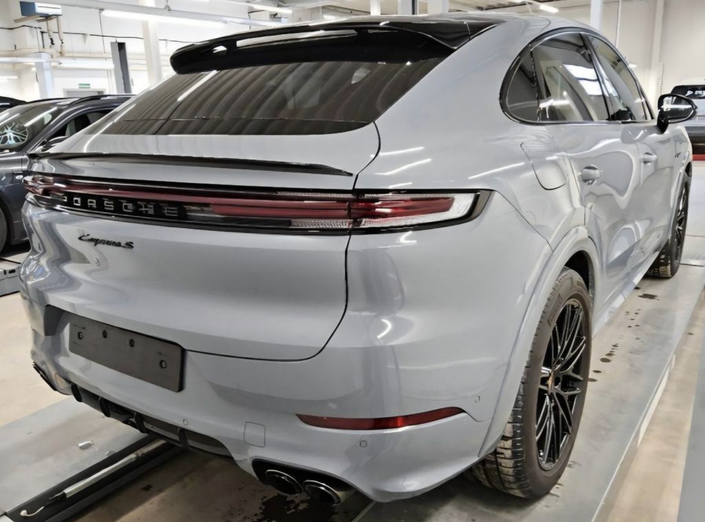 Porsche Cayenne 2024