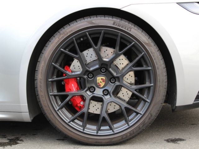 Porsche 992 2022