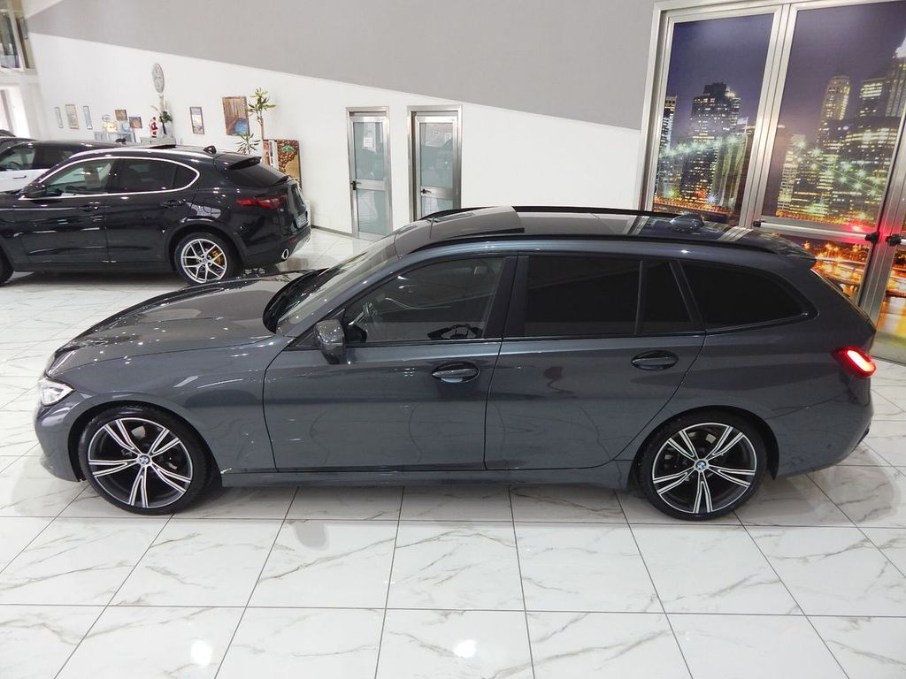 BMW 318 2021