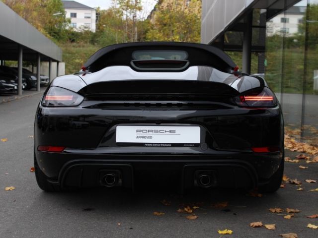 Porsche Boxster 2025