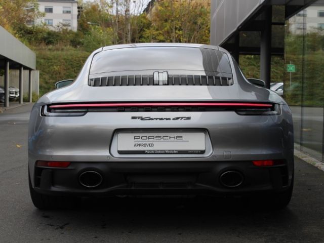 Porsche 992 2022