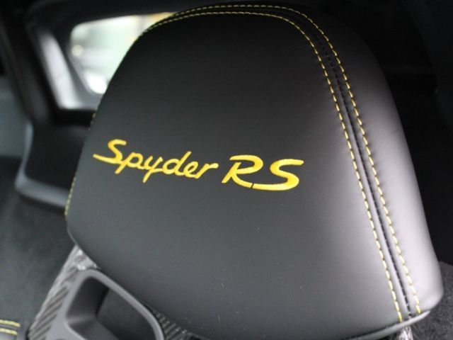 Porsche Boxster 2025