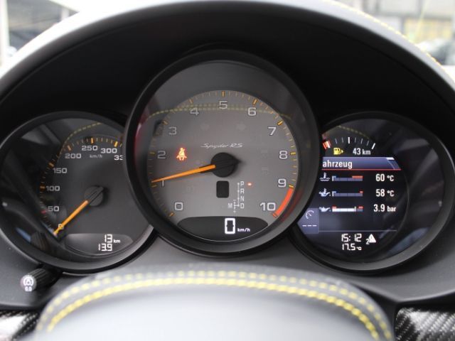 Porsche Boxster 2025