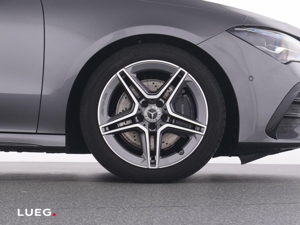 Mercedes-Benz CLA 200 2024