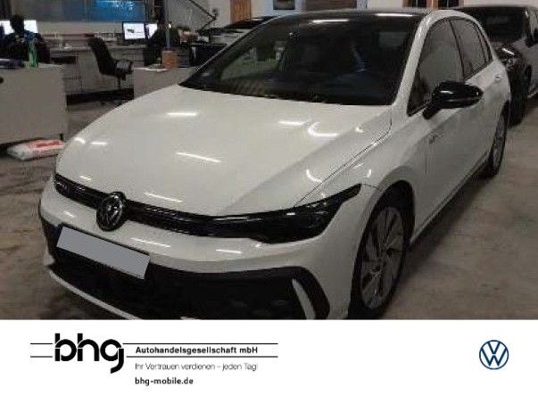 Volkswagen Golf 2025