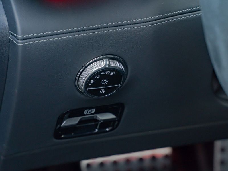 Mercedes-Benz SL 63 AMG 2026