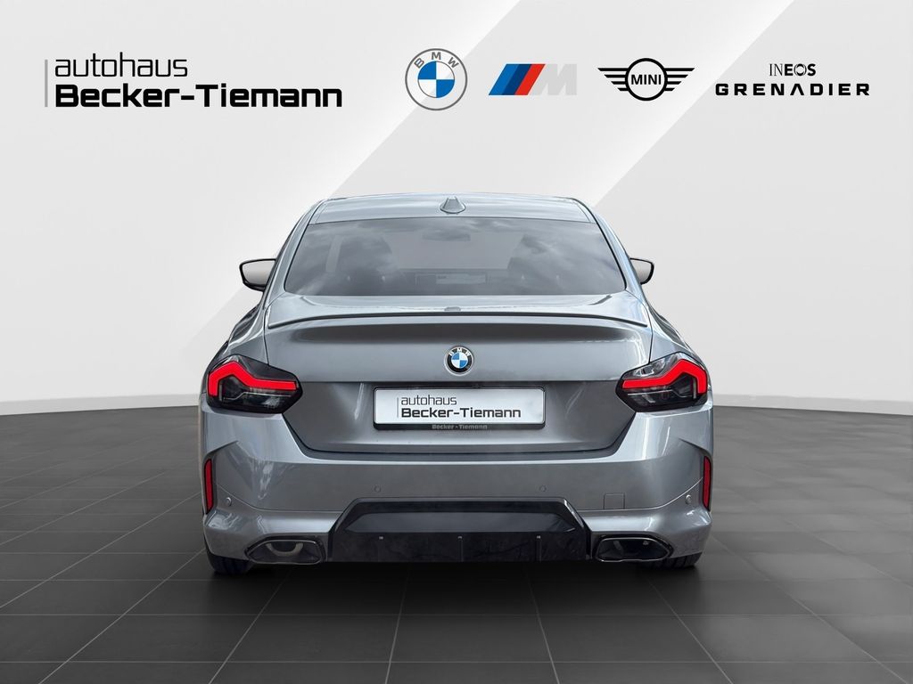 BMW M240i 2025
