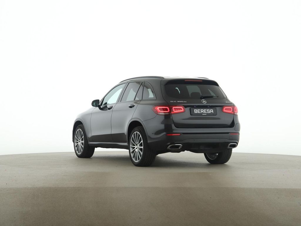 Mercedes-Benz GLC 300 2022
