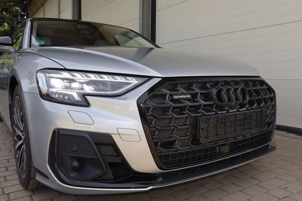 Audi A8 2025