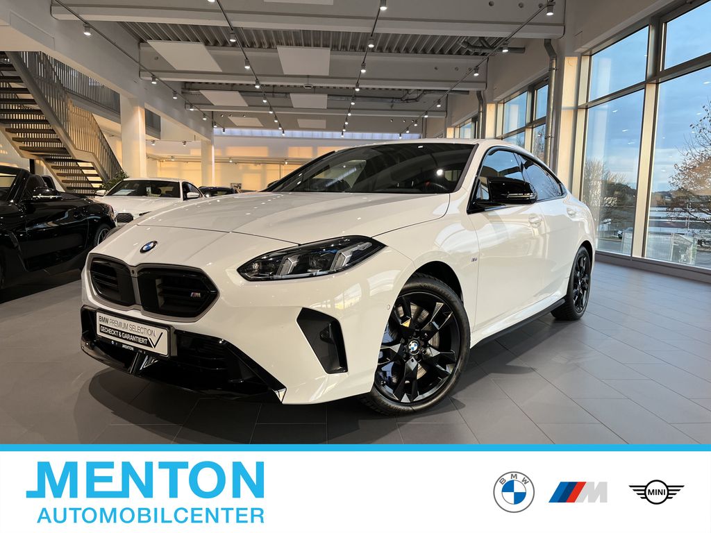 BMW M235 2025