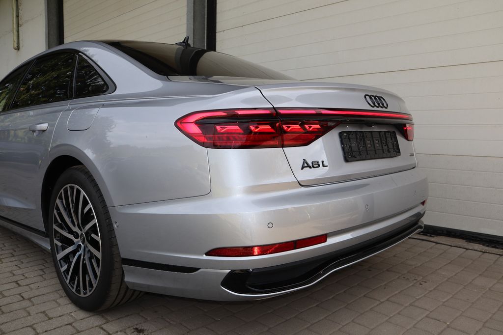 Audi A8 2025