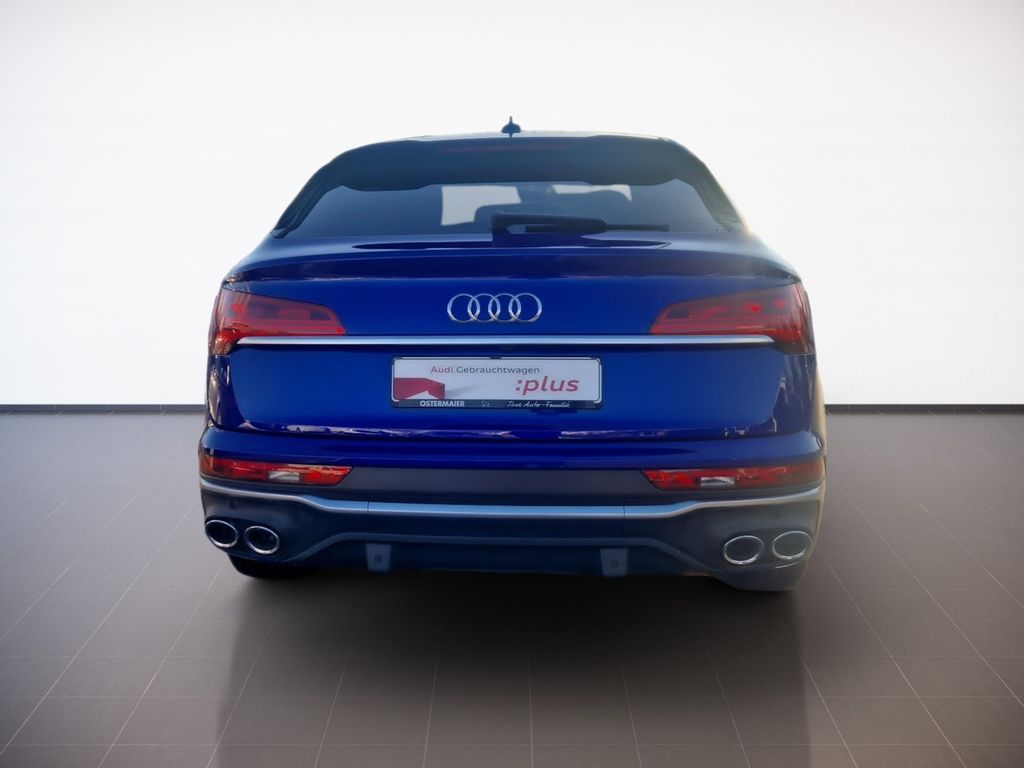 Audi SQ5 2022