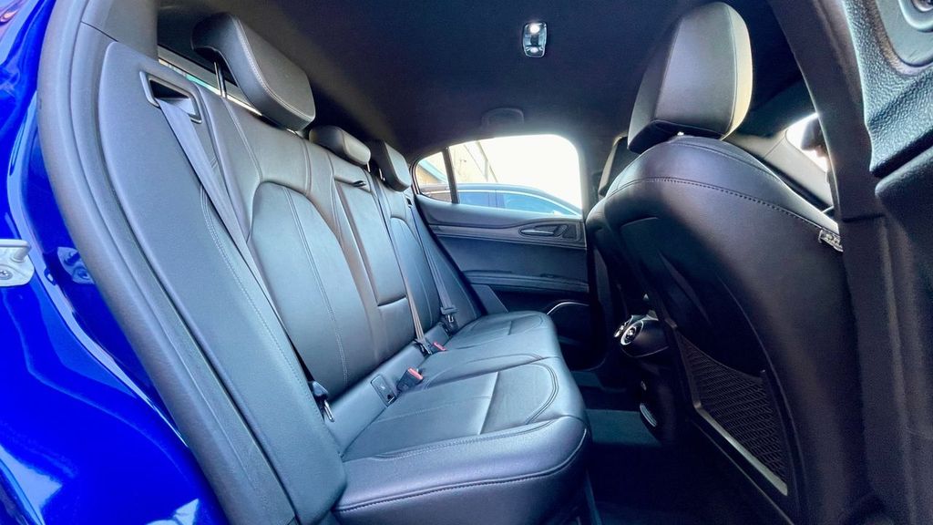 Alfa Romeo Stelvio 2022