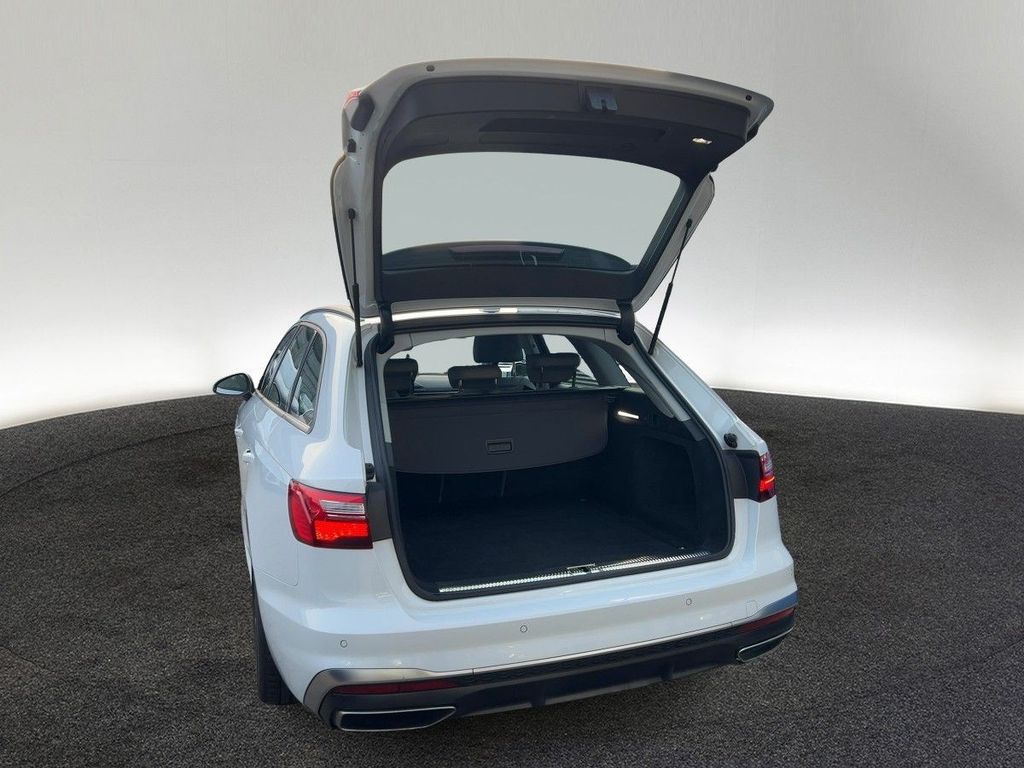 Audi A4 2023