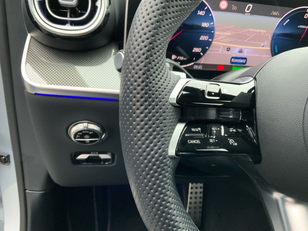 Mercedes-Benz GLC 300 2024